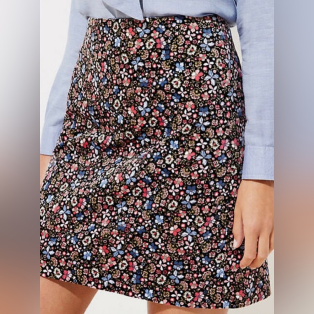 LOFT - Velvet Shift Skirt - Size 6